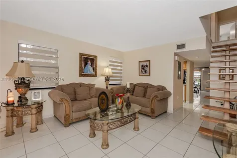 1052 W 79th Street Hialeah FL 33014