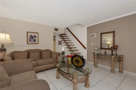 1052 W 79th Street Hialeah FL 33014