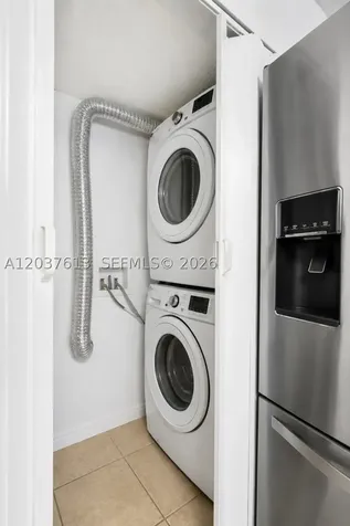 2886 W 74th Place Hialeah FL 33018