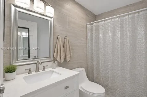 2886 W 74th Place Hialeah FL 33018