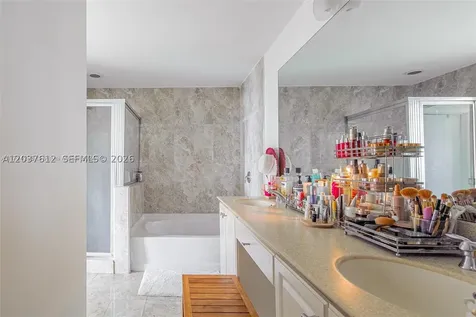 3340 NE 190th Street Aventura FL 33180