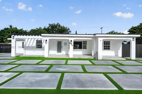 1920 SW 67th Avenue Miami FL 33147
