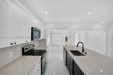 1920 SW 67th Avenue Miami FL 33147