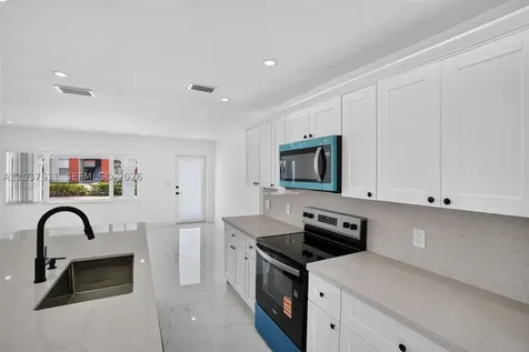 1920 SW 67th Avenue Miami FL 33147