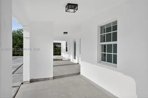 1920 SW 67th Avenue Miami FL 33147