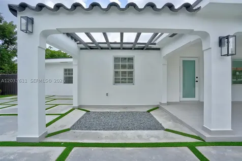 1920 SW 67th Avenue Miami FL 33147