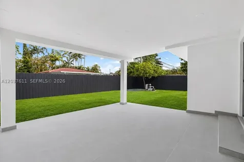 1920 SW 67th Avenue Miami FL 33147