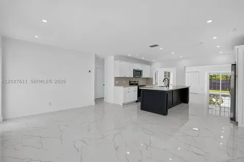 1920 SW 67th Avenue Miami FL 33147