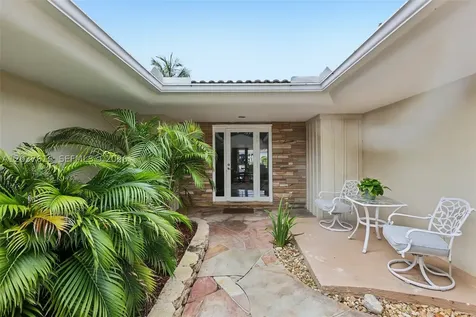 1140 NE 87th Street Miami FL 33138