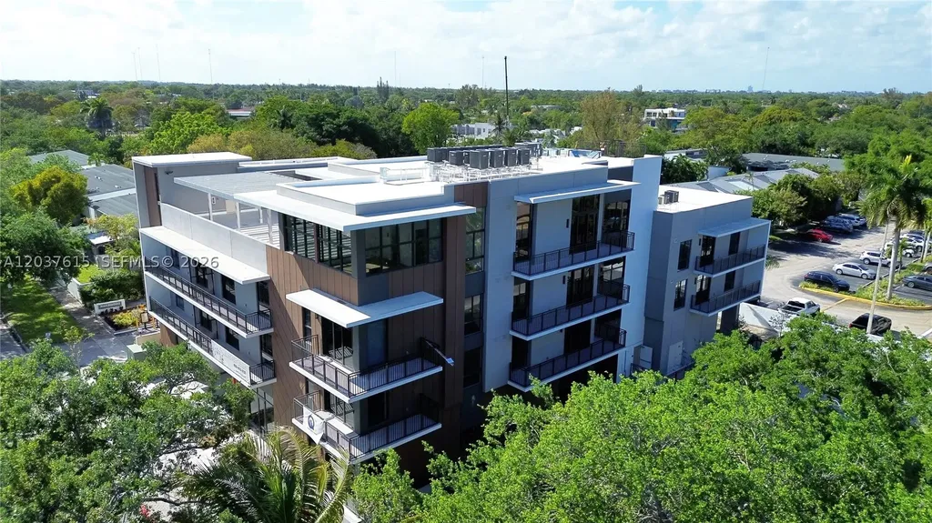 2479 NE 192nd Street Miami FL 33180