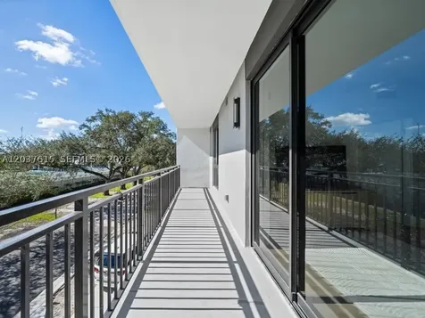 2479 NE 192nd Street Miami FL 33180