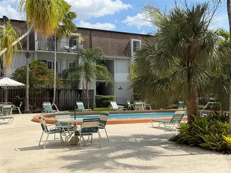 9621 SW 77th Avenue Miami FL 33156