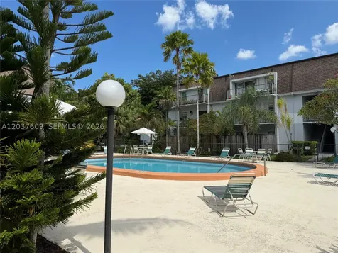 9621 SW 77th Avenue Miami FL 33156