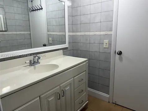 9621 SW 77th Avenue Miami FL 33156