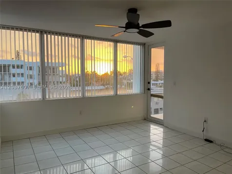 8233 Harding Avenue Miami Beach FL 33141