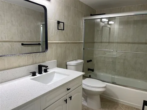 8233 Harding Avenue Miami Beach FL 33141