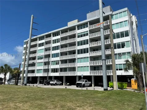 8233 Harding Avenue Miami Beach FL 33141