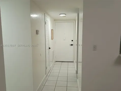 8233 Harding Avenue Miami Beach FL 33141