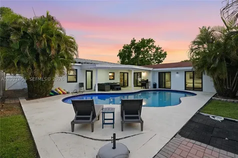 7395 SW 39th Street Miami FL 33155