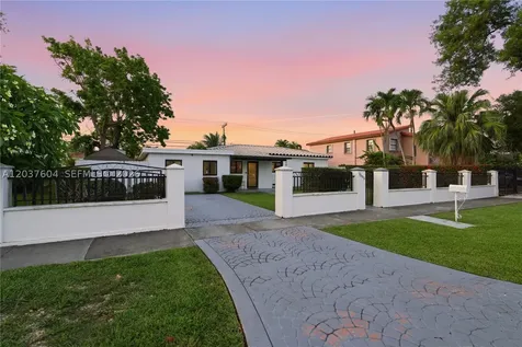 7395 SW 39th Street Miami FL 33155