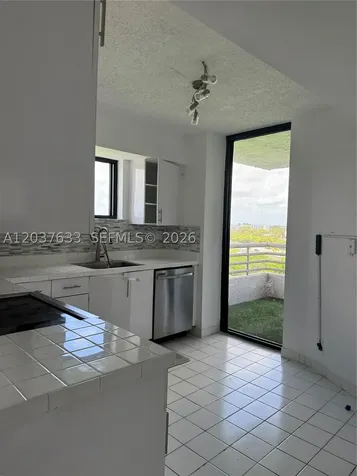 3300 NE 191st Street Aventura FL 33180