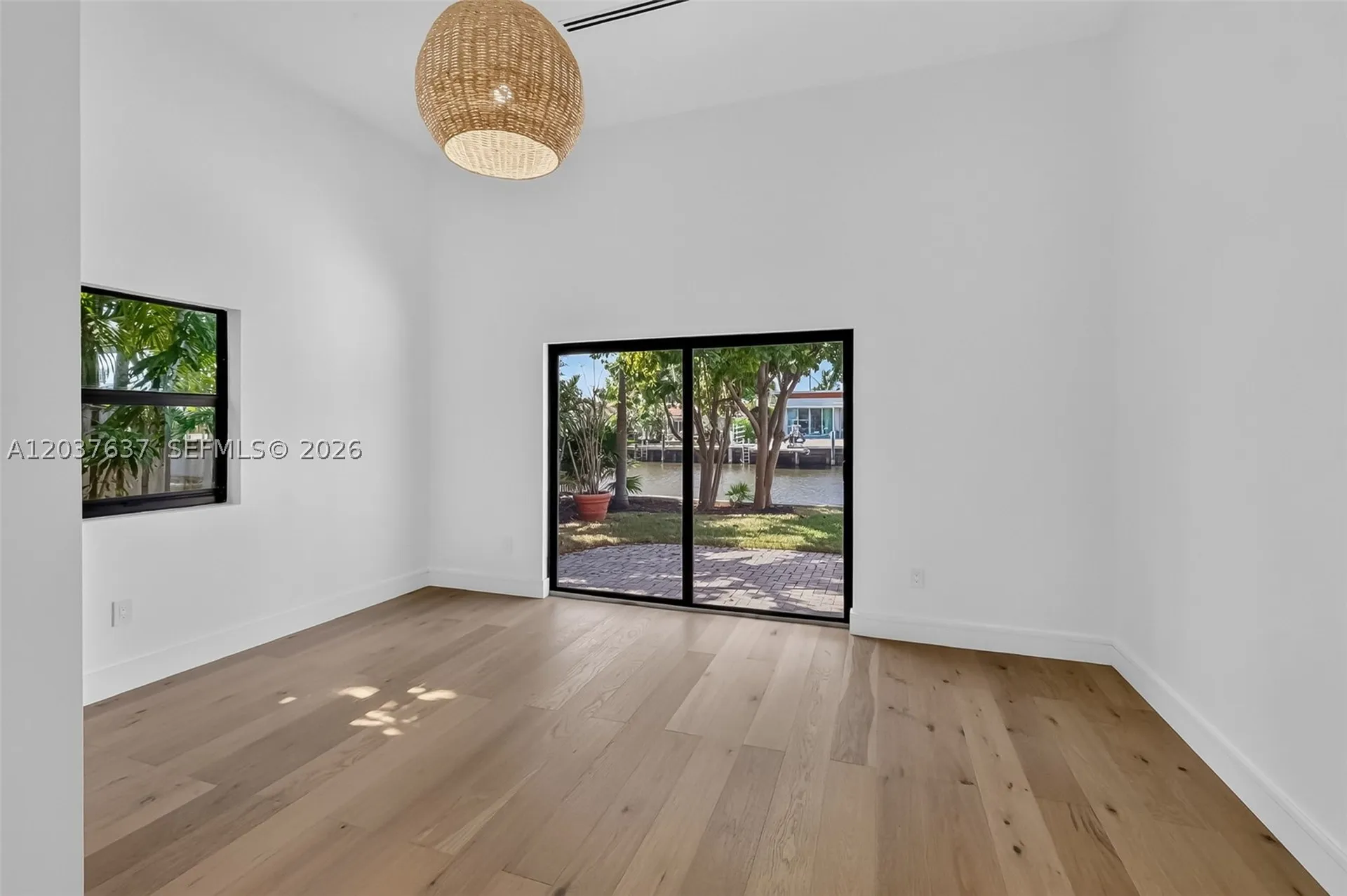 2832 NE 24th Court Fort Lauderdale FL 33305
