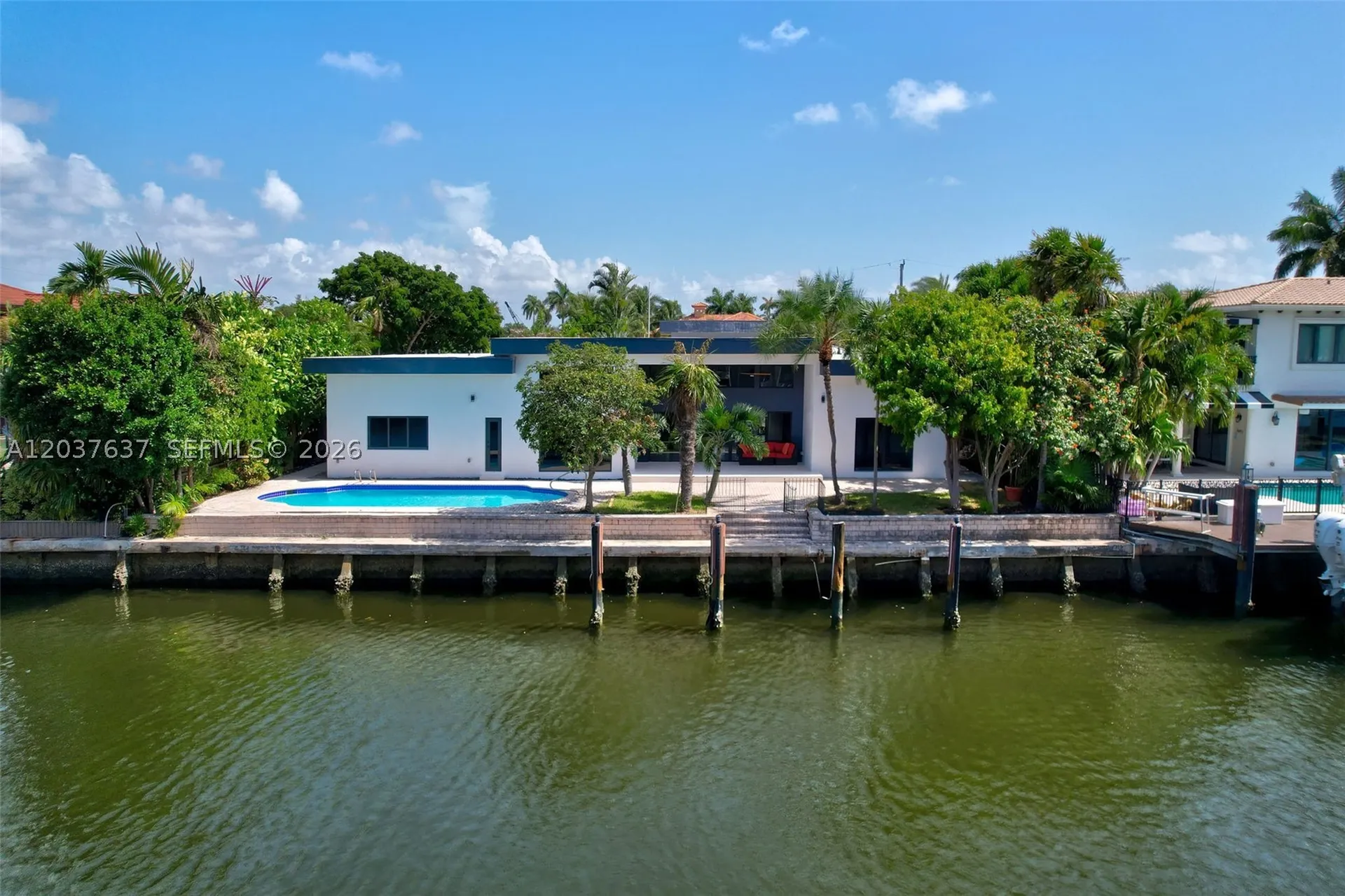 2832 NE 24th Court Fort Lauderdale FL 33305