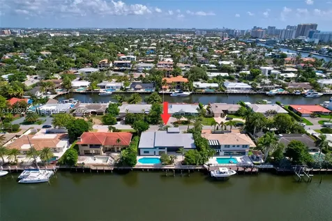 2832 NE 24th Court Fort Lauderdale FL 33305