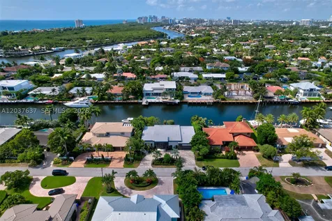 2832 NE 24th Court Fort Lauderdale FL 33305