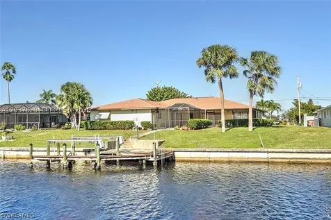 1822 SE 11 Terrace Cape Coral FL 33990