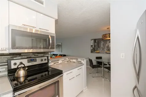 1500 Bay Road Miami Beach FL 33139
