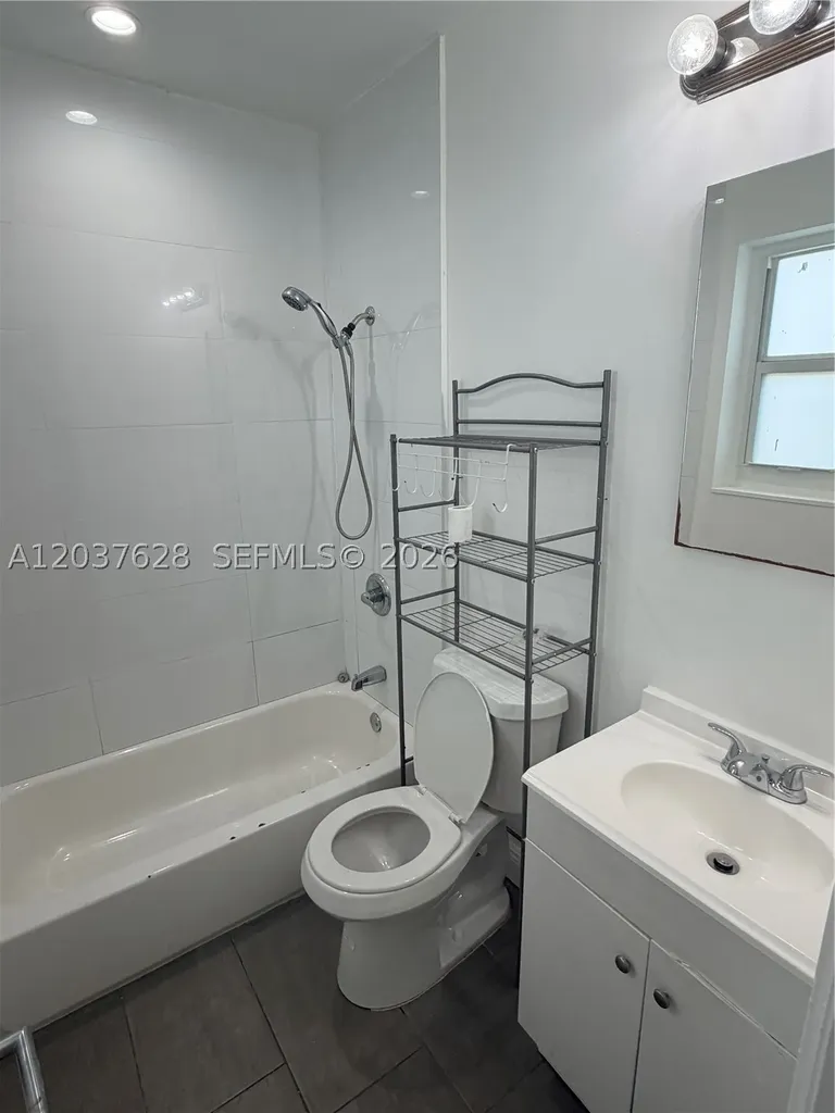 1315 N 22nd Avenue Hollywood FL 33020