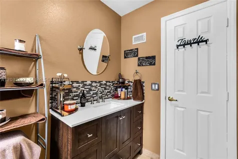2751 NW 107th Terrace Sunrise FL 33322