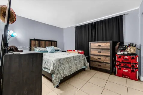 2751 NW 107th Terrace Sunrise FL 33322