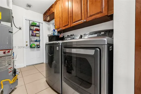 2751 NW 107th Terrace Sunrise FL 33322
