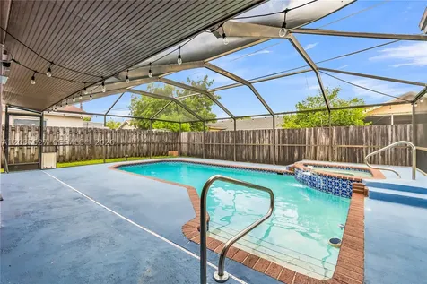 2751 NW 107th Terrace Sunrise FL 33322