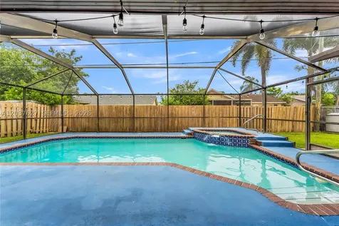 2751 NW 107th Terrace Sunrise FL 33322
