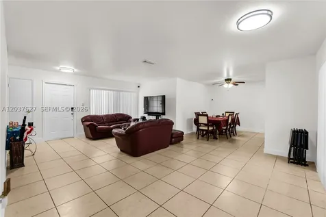 2751 NW 107th Terrace Sunrise FL 33322