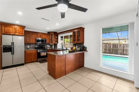 2751 NW 107th Terrace Sunrise FL 33322