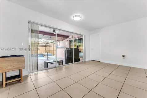 2751 NW 107th Terrace Sunrise FL 33322