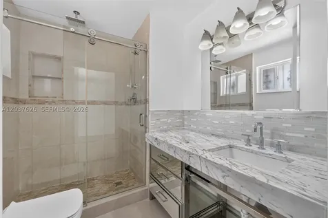 3574 W 80th Street Hialeah FL 33018