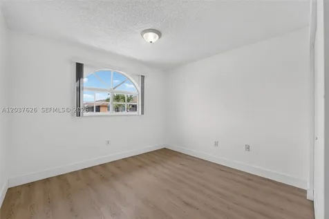 3574 W 80th Street Hialeah FL 33018
