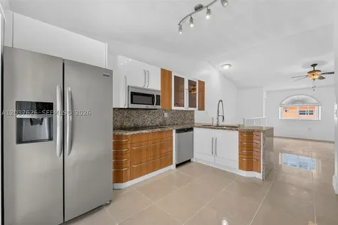 3574 W 80th Street Hialeah FL 33018