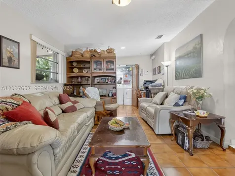 5430 W 4th Lane Hialeah FL 33012