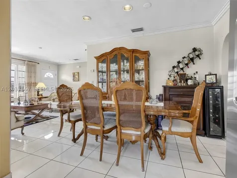 5430 W 4th Lane Hialeah FL 33012