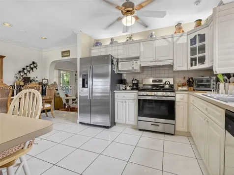 5430 W 4th Lane Hialeah FL 33012