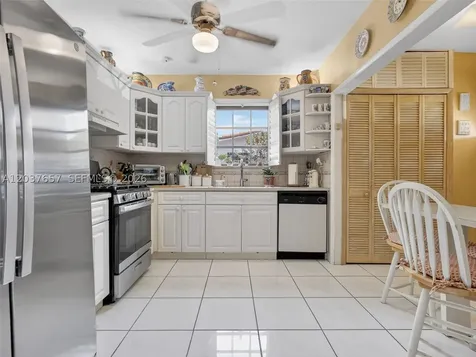 5430 W 4th Lane Hialeah FL 33012