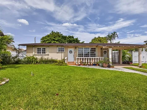 5430 W 4th Lane Hialeah FL 33012