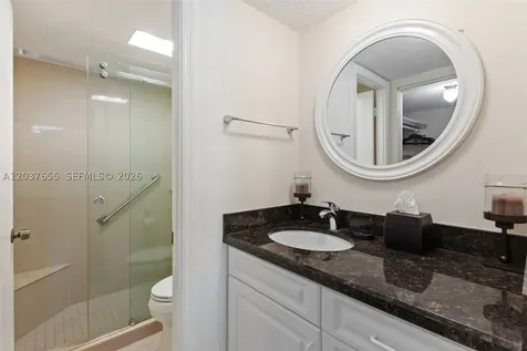 9480 Poinciana Place Davie FL 33324