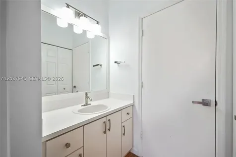 642 SW 106th Avenue Pembroke Pines FL 33025
